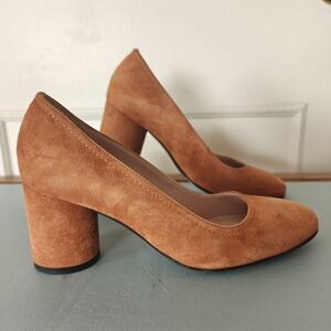 Taryn Rose Filomena Block Heel Pump, Tan Suede, Women's Size 7